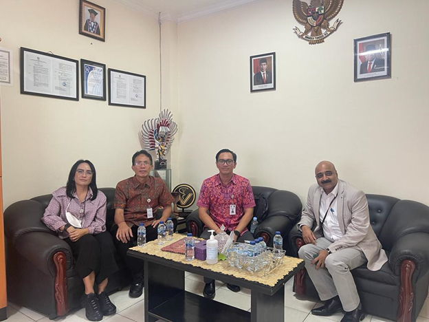 Initial Research Cooperation, FVM Unud welcomes a staff from the Veterinary School,  University of Sydney.